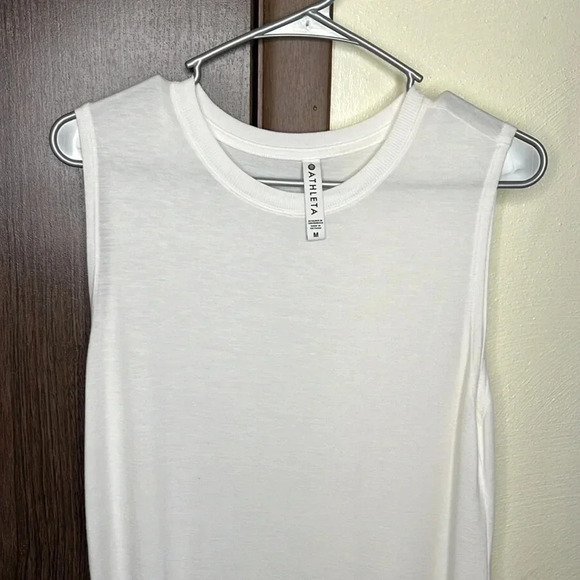 Athleta Cloudlight Restore Tank White Size M - Picture 4 of 5